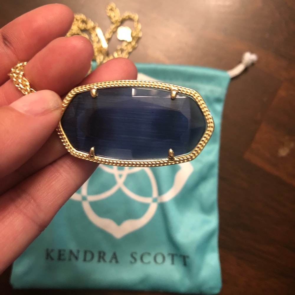 Kendra Scott Rea